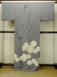 画像2: O0624J 女性用留袖  シルク（正絹） 青み灰色, 唐花 【中古】【USED】【リサイクル】 ★★★☆☆【O0624J】 (2)