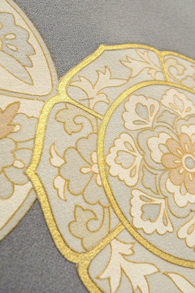 画像14: O0624J 女性用留袖  シルク（正絹） 青み灰色, 唐花 【中古】【USED】【リサイクル】 ★★★☆☆【O0624J】 (14)