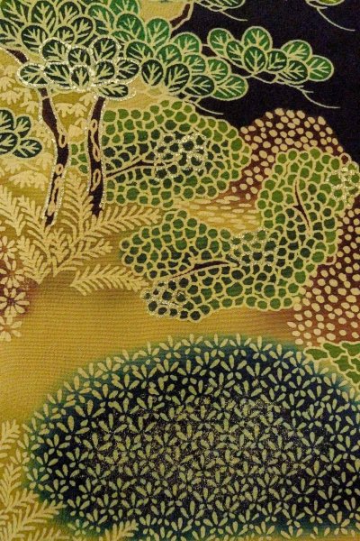 画像9: O0624L 女性用留袖  シルク（正絹） 黒, 花 【中古】【USED】【リサイクル】 ★★★☆☆【O0624L】 (9)