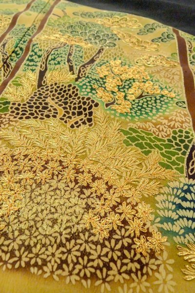 画像10: O0624L 女性用留袖  シルク（正絹） 黒, 花 【中古】【USED】【リサイクル】 ★★★☆☆【O0624L】 (10)