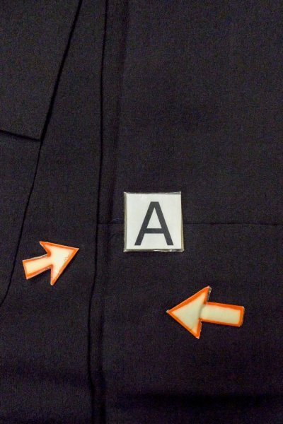 画像16: O0624L 女性用留袖  シルク（正絹） 黒, 花 【中古】【USED】【リサイクル】 ★★★☆☆【O0624L】 (16)