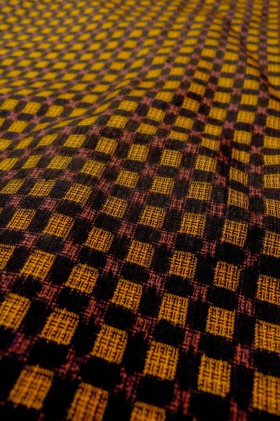 画像6: O0624M 女性用紬  シルク（正絹） 深い黄色, チェック柄 【中古】【USED】【リサイクル】 ★★★☆☆【O0624M】 (6)