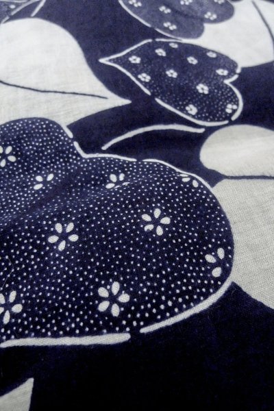 画像10: O0624O 女性用浴衣（日本製）  綿麻 藍, 花 【中古】【USED】【リサイクル】 ★★☆☆☆【O0624O】 (10)