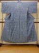 画像1: O0624P 女性用浴衣（日本製）  綿 灰色がかった青, 葉 【中古】【USED】【リサイクル】 ★★☆☆☆【O0624P】 (1)