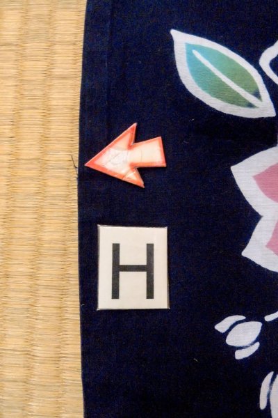 画像21: O0624R 女性用注染浴衣  綿 藍, 花 【中古】【USED】【リサイクル】 ★☆☆☆☆【O0624R】 (21)