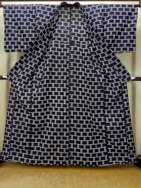 画像2: O0624T 女性用浴衣（日本製）  綿 藍, 線 【中古】【USED】【リサイクル】 ★★★☆☆【O0624T】 (2)