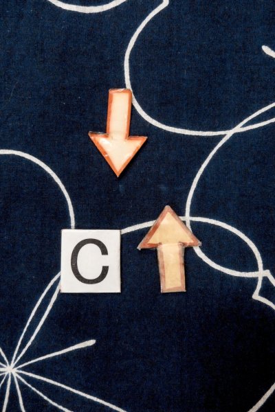 画像16: O0624U 女性用浴衣（日本製）  綿 深い藍, 花 【中古】【USED】【リサイクル】 ★★★☆☆【O0624U】 (16)