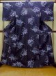 画像1: O0624V 女性用注染浴衣  綿 深い藍, 菊 【中古】【USED】【リサイクル】 ★★★☆☆【O0624V】 (1)