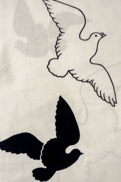 画像10: O0624X 女性用浴衣（日本製）  綿麻 白, 花 【中古】【USED】【リサイクル】 ★★☆☆☆【O0624X】 (10)