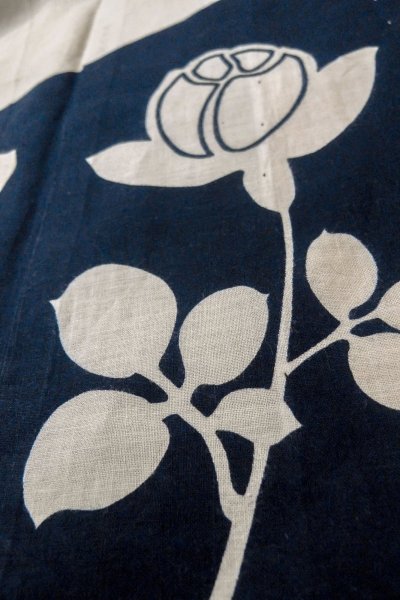 画像14: O0624X 女性用浴衣（日本製）  綿麻 白, 花 【中古】【USED】【リサイクル】 ★★☆☆☆【O0624X】 (14)