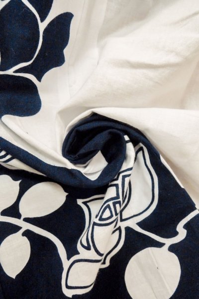 画像17: O0624X 女性用浴衣（日本製）  綿麻 白, 花 【中古】【USED】【リサイクル】 ★★☆☆☆【O0624X】 (17)