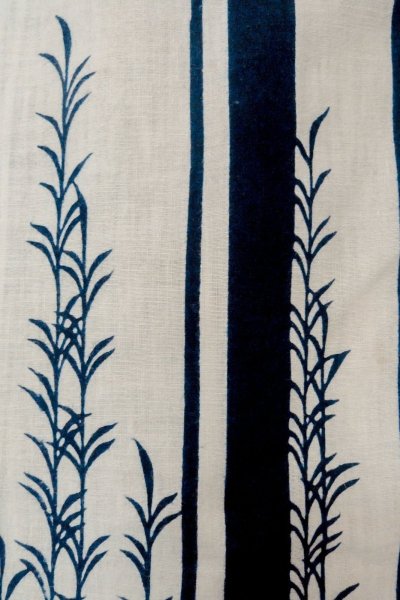 画像5: O0625D 女性用浴衣（日本製）  綿麻 藍, 草 【中古】【USED】【リサイクル】 ★★☆☆☆【O0625D】 (5)