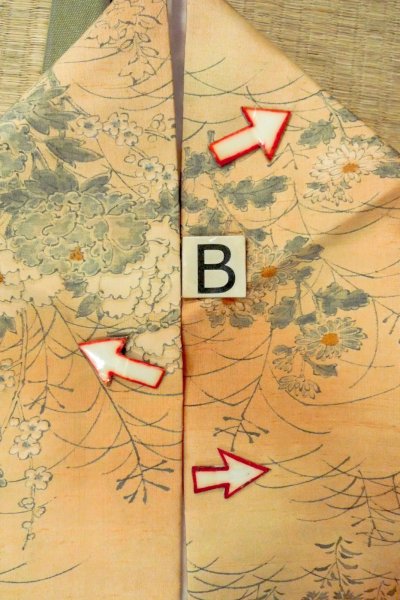 画像15: O0711A 女性用紬  シルク（正絹） 淡い橙色, ぼたん 【中古】【USED】【リサイクル】 ★★★☆☆【O0711A】 (15)