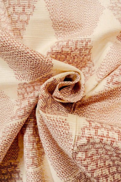 画像12: O0711B 女性用紬  シルク（正絹） オフ　ホワイト, 幾何学模様 【中古】【USED】【リサイクル】 ★★★☆☆【O0711B】 (12)