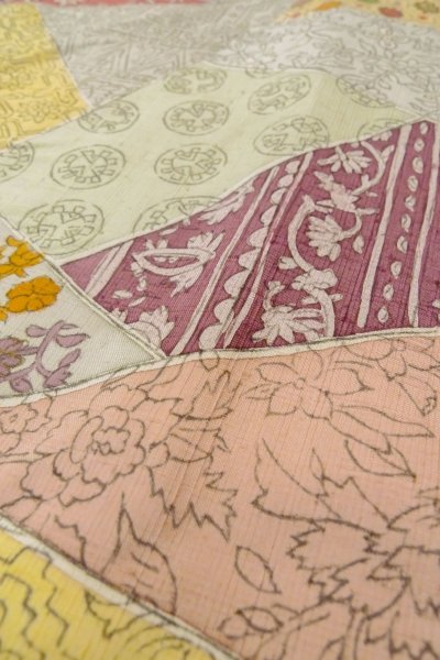 画像8: O0711E 女性用小紋  シルク（正絹） マルチカラー, 花 【中古】【USED】【リサイクル】 ★★★★☆【O0711E】 (8)