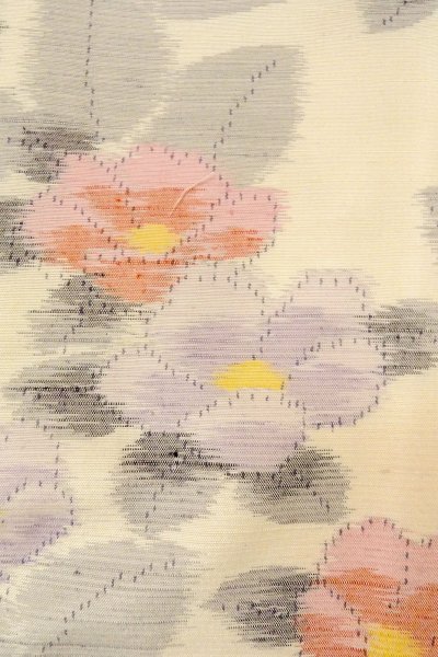 画像6: O0711F 女性用紬 十日町紬 シルク（正絹） 白, 椿 【中古】【USED】【リサイクル】 ★★★☆☆【O0711F】 (6)