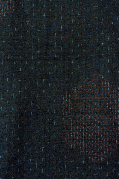 画像7: O0711H 女性用紬 石下結城紬 シルク（正絹） 黒, 亀甲 【中古】【USED】【リサイクル】 ★★★★☆【O0711H】 (7)