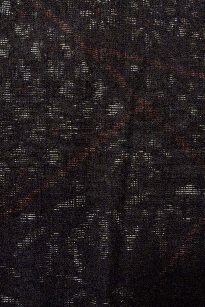 画像7: O0711K 女性用紬  シルク（正絹） 黒, 花 【中古】【USED】【リサイクル】 ★★★★☆【O0711K】 (7)