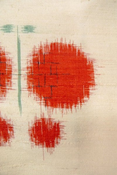 画像6: O0711P 女性用紬  シルク（正絹） オフ　ホワイト, 蝶々 【中古】【USED】【リサイクル】 ★★☆☆☆【O0711P】 (6)