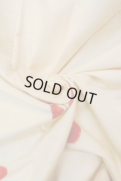 画像12: O0711P 女性用紬  シルク（正絹） オフ　ホワイト, 蝶々 【中古】【USED】【リサイクル】 ★★☆☆☆【O0711P】 (12)