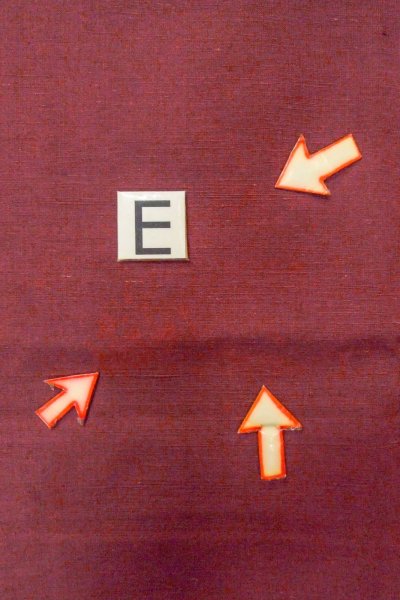 画像18: O0711Q 女性用紬  シルク（正絹） 淡いえんじ, 幾何学模様 【中古】【USED】【リサイクル】 ★★★☆☆【O0711Q】 (18)