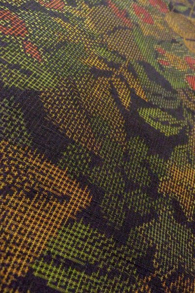 画像8: O0711S 女性用紬  シルク（正絹） 黒, 花 【中古】【USED】【リサイクル】 ★☆☆☆☆【O0711S】 (8)