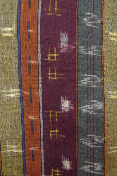 画像5: O0711X 女性用紬  シルク（正絹） 深いマルチカラー, 鳥 【中古】【USED】【リサイクル】 ★★★☆☆【O0711X】 (5)