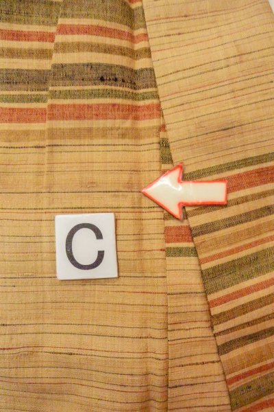 画像13: O0712A 女性用紬  シルク（正絹） ベージュ, 線 【中古】【USED】【リサイクル】 ★☆☆☆☆【O0712A】 (13)