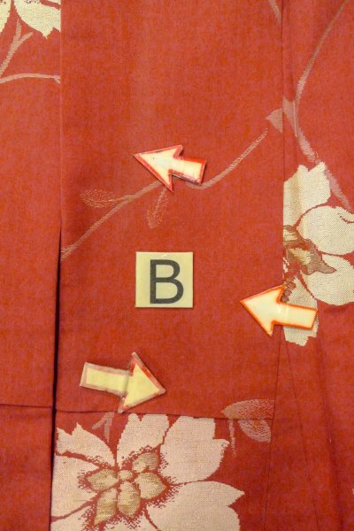 画像15: O0712D 女性用織  シルク（正絹） 珊瑚色, 花 【中古】【USED】【リサイクル】 ★★★☆☆【O0712D】 (15)