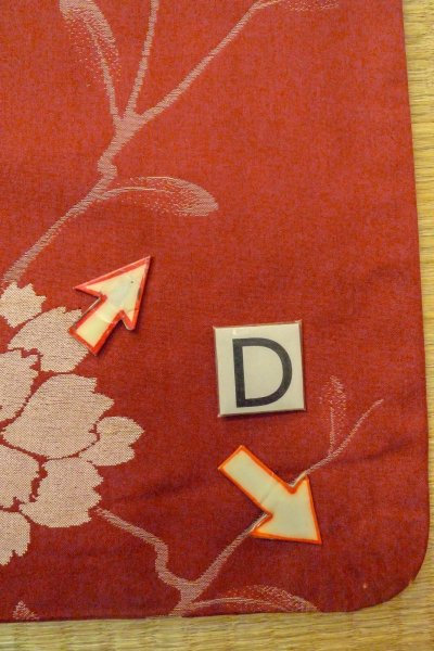 画像17: O0712D 女性用織  シルク（正絹） 珊瑚色, 花 【中古】【USED】【リサイクル】 ★★★☆☆【O0712D】 (17)