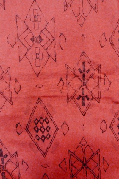 画像4: O0718K 女性用織  シルク（正絹） 赤色, 菱 【中古】【USED】【リサイクル】 ★★★★☆【O0718K】 (4)