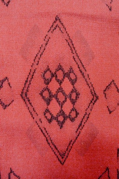 画像6: O0718K 女性用織  シルク（正絹） 赤色, 菱 【中古】【USED】【リサイクル】 ★★★★☆【O0718K】 (6)