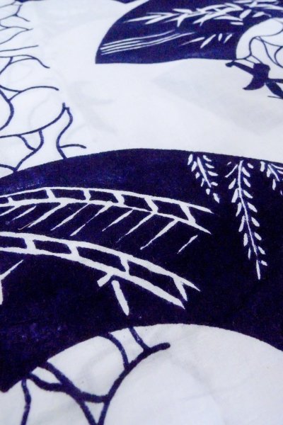 画像10: O0718V 女性用浴衣(日本製)  綿 白, 桐 【中古】【USED】【リサイクル】 ★★☆☆☆【O0718V】 (10)