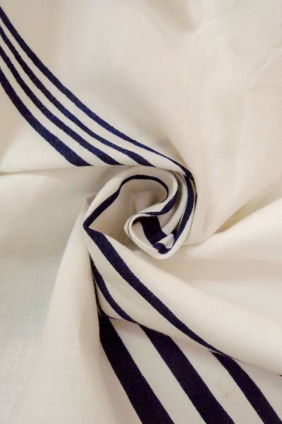 画像11: O0718Z 女性用浴衣(日本製)  綿 白, 線 【中古】【USED】【リサイクル】 ★★☆☆☆【O0718Z】 (11)