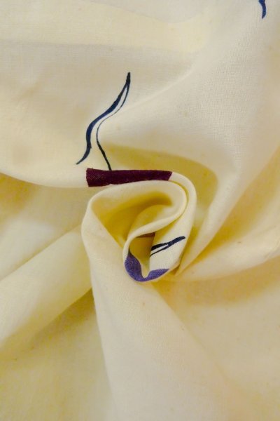 画像11: O0719A 女性用注染浴衣  綿 アイボリー, 花 【中古】【USED】【リサイクル】 ★☆☆☆☆【O0719A】 (11)