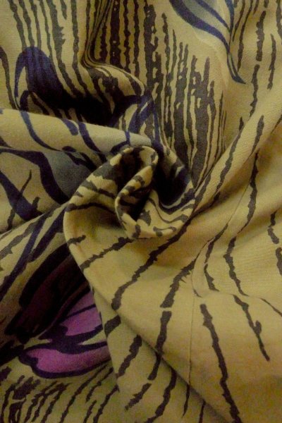 画像11: O0719C 女性用注染浴衣  綿 灰色がかったオリーブ, 花 【中古】【USED】【リサイクル】 ★★★☆☆【O0719C】 (11)