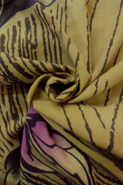 画像12: O0719C 女性用注染浴衣  綿 灰色がかったオリーブ, 花 【中古】【USED】【リサイクル】 ★★★☆☆【O0719C】 (12)