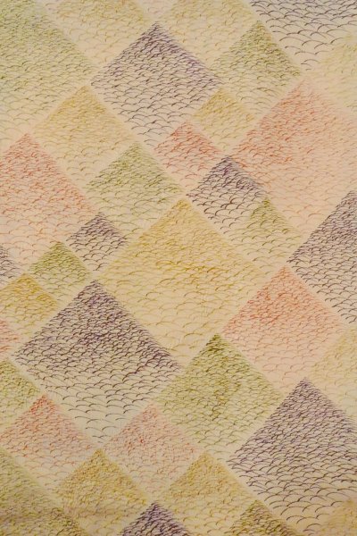 画像4: O0805C 女性用小紋  シルク（正絹） ベージュ, 芝草 【中古】【USED】【リサイクル】 ★★★★☆【O0805C】 (4)