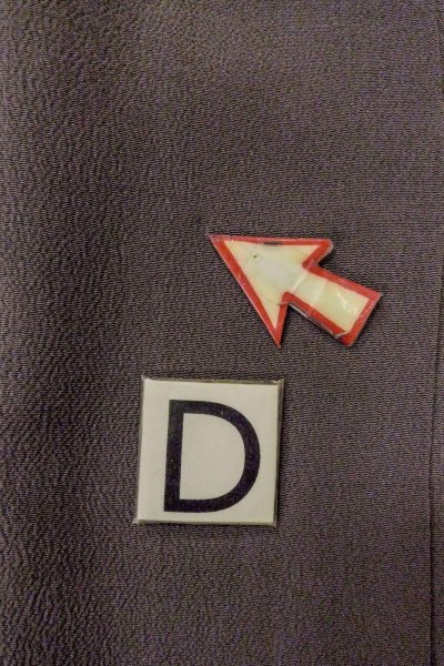 画像18: O0805F 女性用羽織  シルク（正絹） 灰色, 線 【中古】【USED】【リサイクル】 ★★★☆☆【O0805F】 (18)