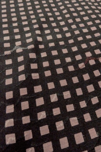 画像9: O0805G 女性用羽織  シルク（正絹） 黒, チェック柄 【中古】【USED】【リサイクル】 ★★☆☆☆【O0805G】 (9)