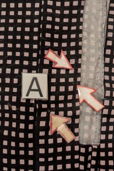 画像14: O0805G 女性用羽織  シルク（正絹） 黒, チェック柄 【中古】【USED】【リサイクル】 ★★☆☆☆【O0805G】 (14)