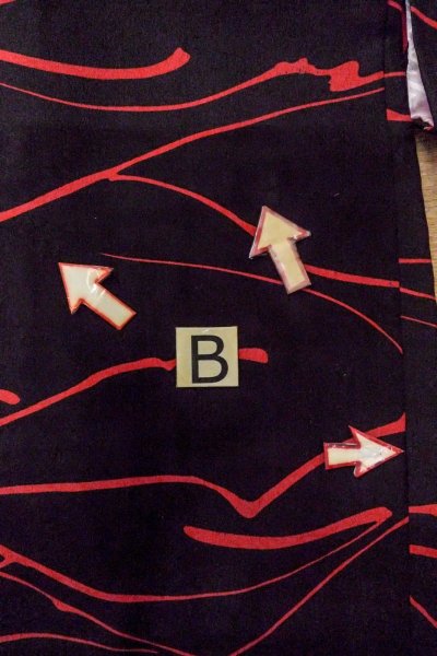 画像15: O0805I 女性用羽織  化繊 黒, 抽象的模様 【中古】【USED】【リサイクル】 ★★★☆☆【O0805I】 (15)