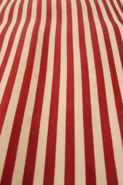 画像9: O0805K 女性用羽織  シルク（正絹） オフ　ホワイト, 縞 【中古】【USED】【リサイクル】 ★☆☆☆☆【O0805K】 (9)