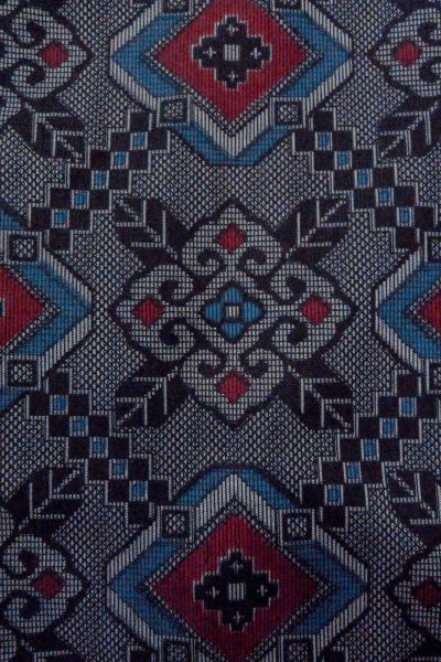 画像5: O0805P 女性用羽織  シルク（正絹） 灰色, 花 【中古】【USED】【リサイクル】 ★★★★☆【O0805P】 (5)