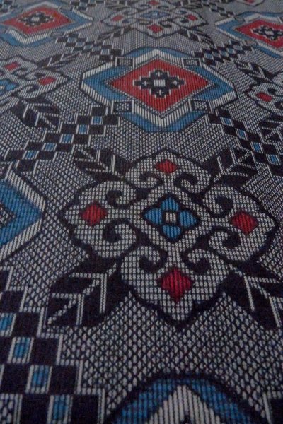 画像9: O0805P 女性用羽織  シルク（正絹） 灰色, 花 【中古】【USED】【リサイクル】 ★★★★☆【O0805P】 (9)