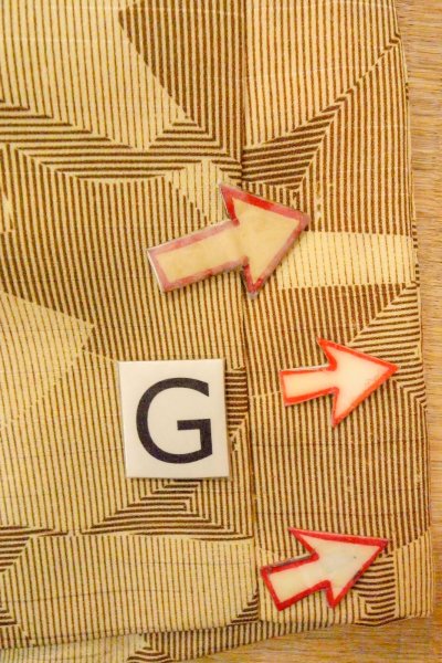 画像20: O0805Q 女性用羽織  シルク（正絹） ベージュ, 扇 【中古】【USED】【リサイクル】 ★★☆☆☆【O0805Q】 (20)