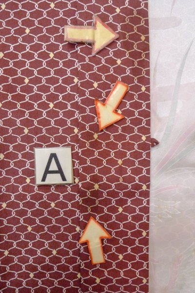 画像14: O0805V 女性用羽織  化繊 深いえんじ, 幾何学模様 【中古】【USED】【リサイクル】 ★★★☆☆【O0805V】 (14)