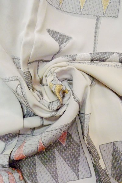 画像11: O0805Y 女性用羽織  シルク（正絹） 灰色, 幾何学模様 【中古】【USED】【リサイクル】 ★★☆☆☆【O0805Y】 (11)