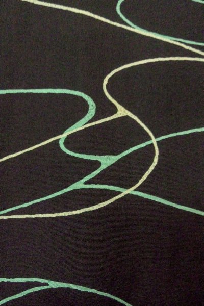 画像6: O0806C 女性用羽織  シルク（正絹） 黒, 流水 【中古】【USED】【リサイクル】 ★★★☆☆【O0806C】 (6)