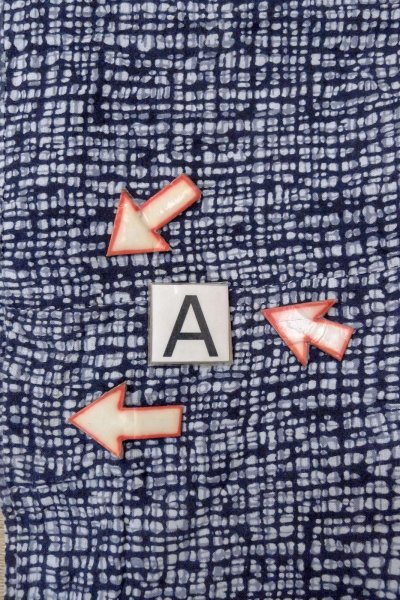 画像14: O0826A 男性用浴衣（日本製）  麻 藍, 抽象的模様 【中古】【USED】【リサイクル】 ★☆☆☆☆【O0826A】 (14)